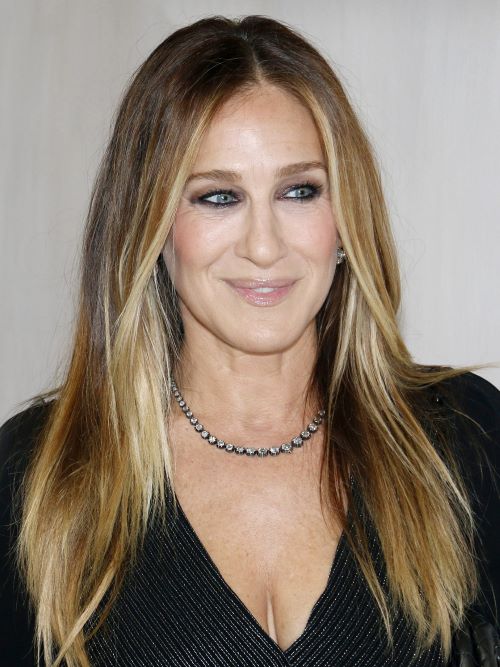 Sarah Jessica Parker wearing flat shaped eyebrows