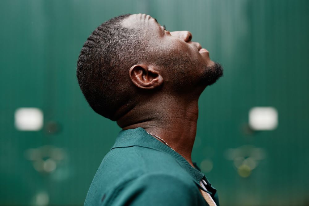 Is A Close-Cropped Buzz Cut After Hair Transplant Possible?