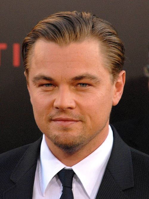 Example of a widow's peak on Leonardo DiCaprio