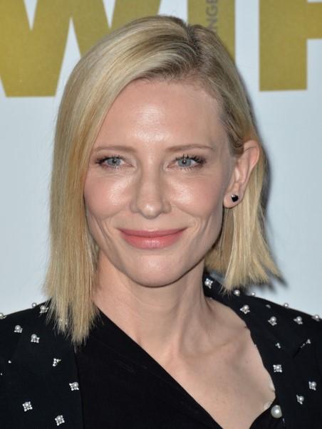 Cate Blanchett with narrow eyebrows