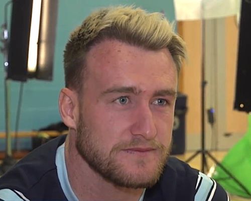 Stuart Hogg in 2019 after first hair transplant