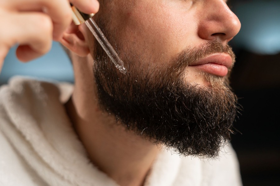 Rosemary Oil For Beard Growth: Benefits, Uses And Risks