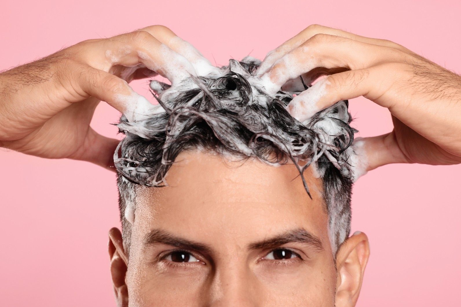 Top 10 Shampoos for Hair Loss Men Should Try in 2026