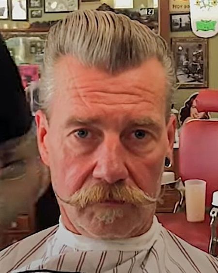 Pointy peak hairstyle