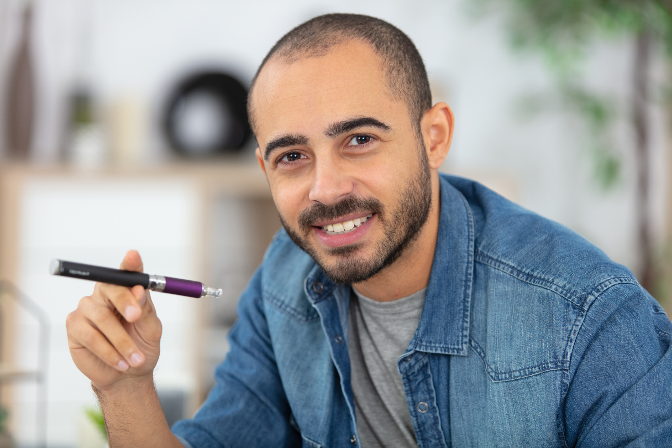 can vaping cause hair loss featured image