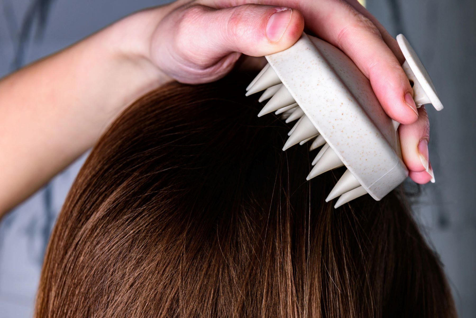 Can scalp massagers really stimulate hair growth?