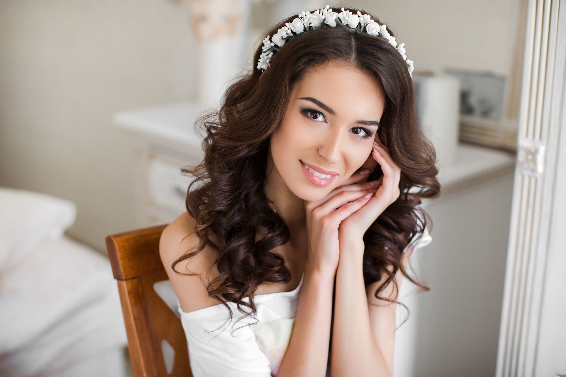 Bride with midline parting