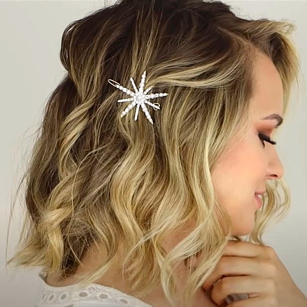 Bride with a vintage wavy bob