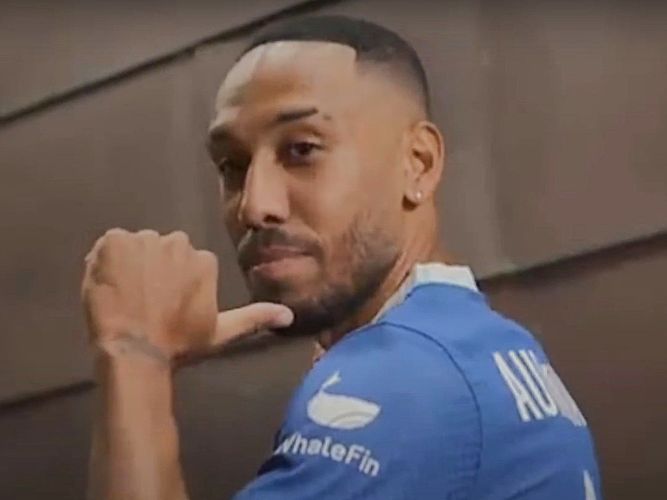 Auba’s 2022 buzz cut