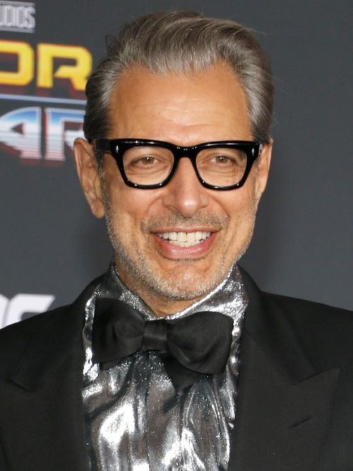 Jeff Goldblum sports a mini pompadour hairstyle