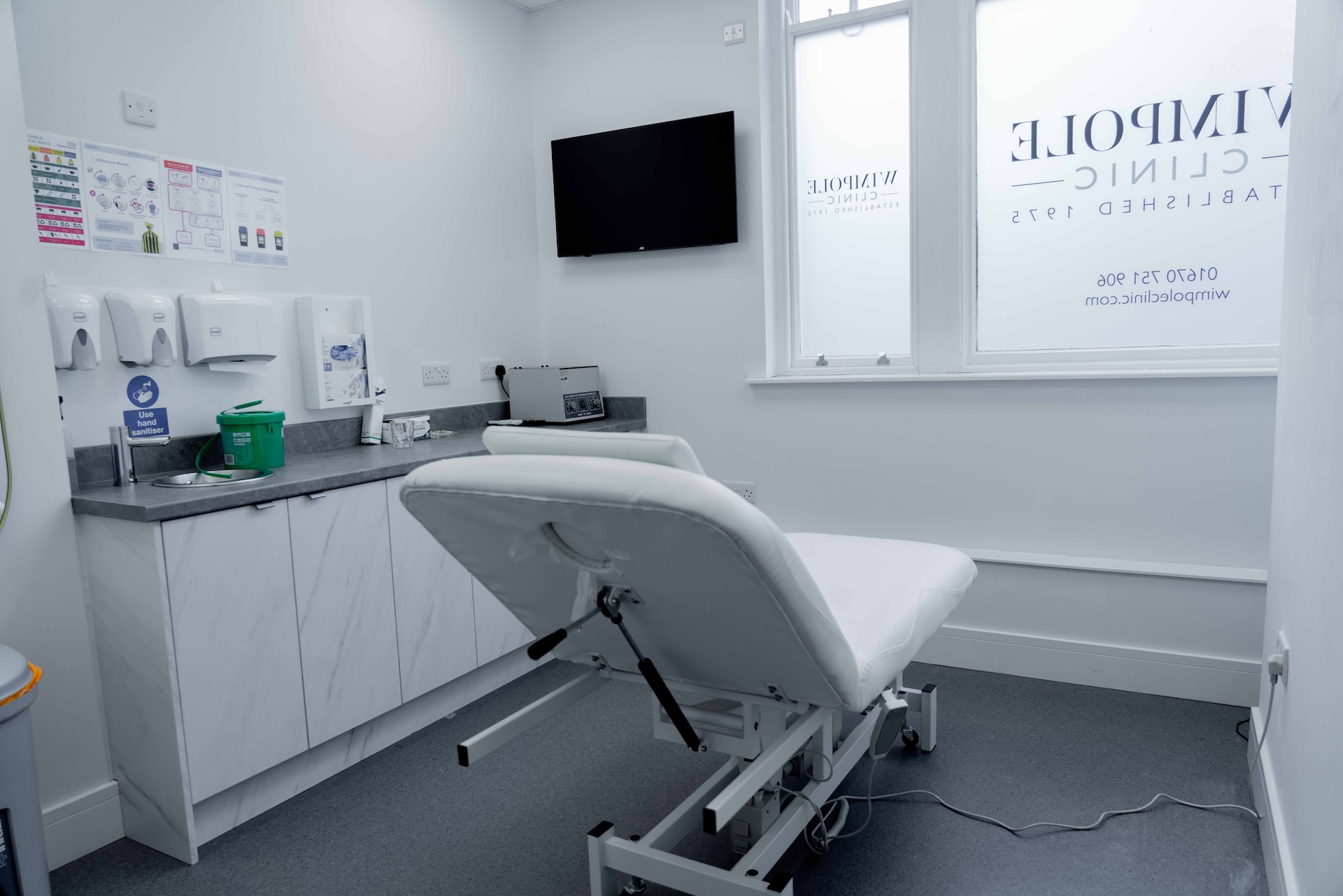 Newcastle hair transplant clinic room