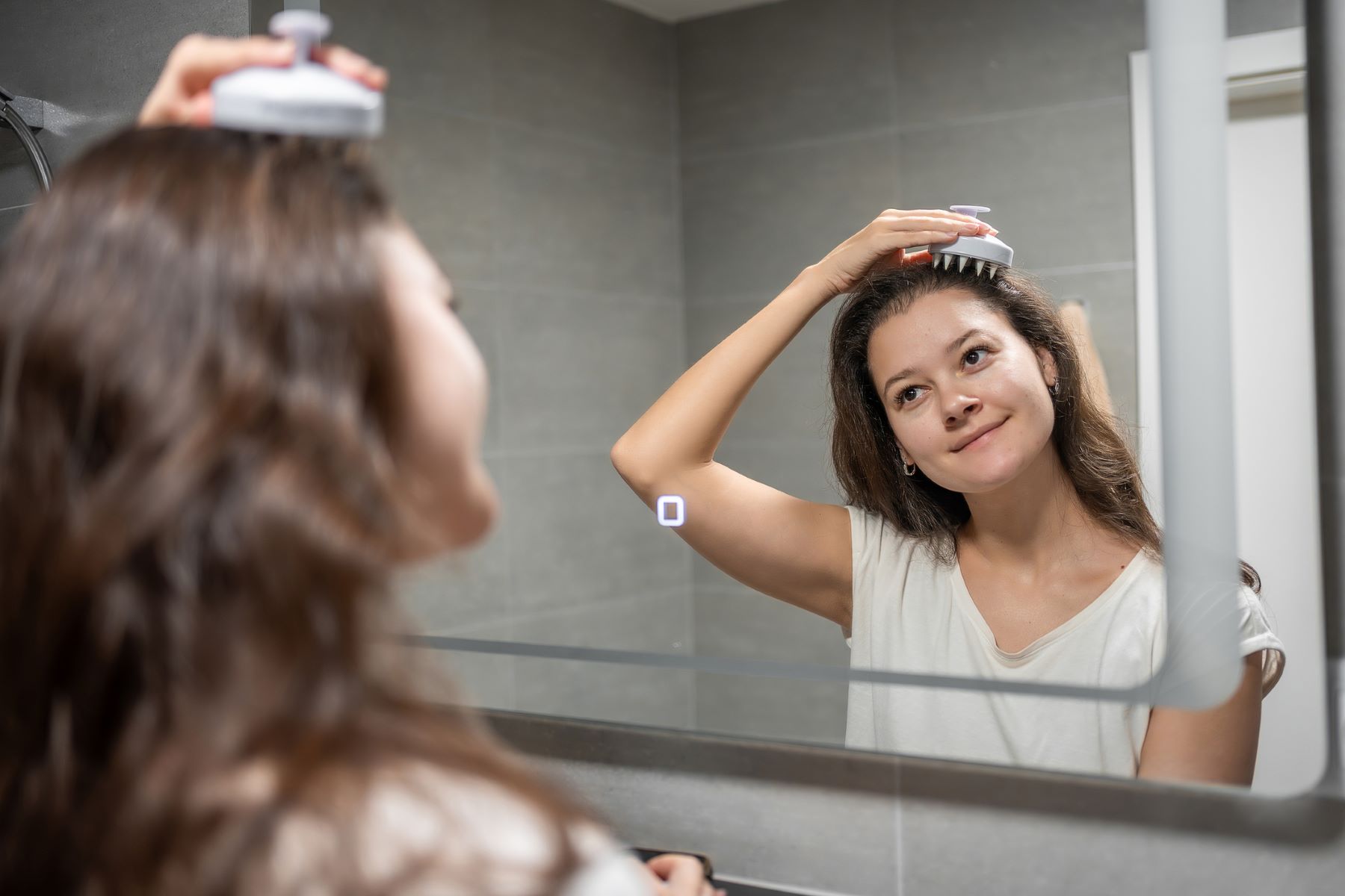 Woman getting a scalp massage