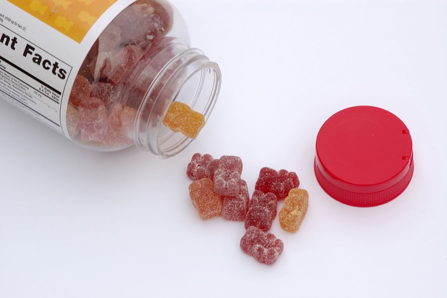 Do Hair Gummies Work For Hair Growth? Benefits & Side Effects