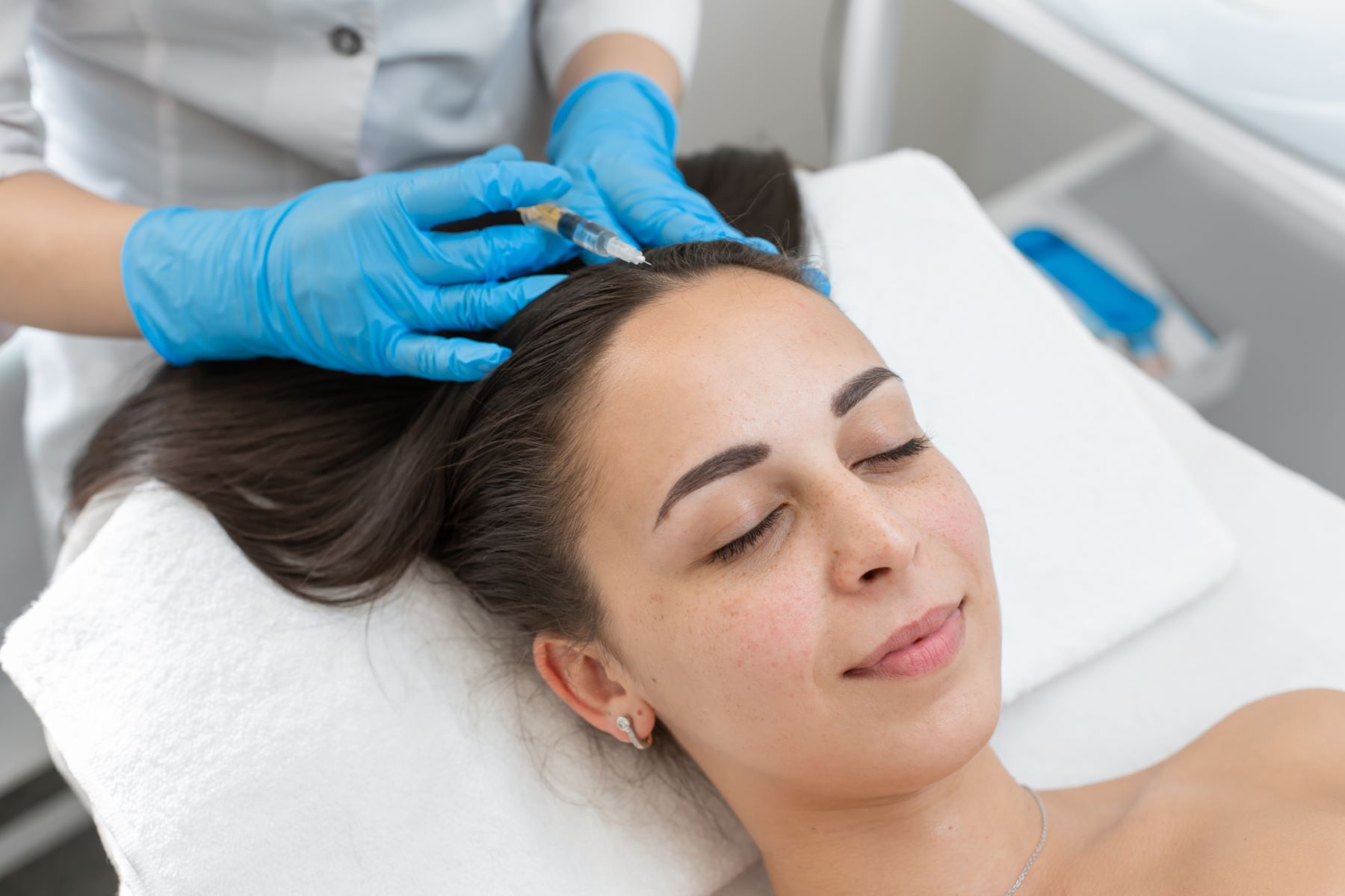 Patient getting PRP hair treatment