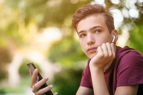 How to stop hair loss in teenage guys