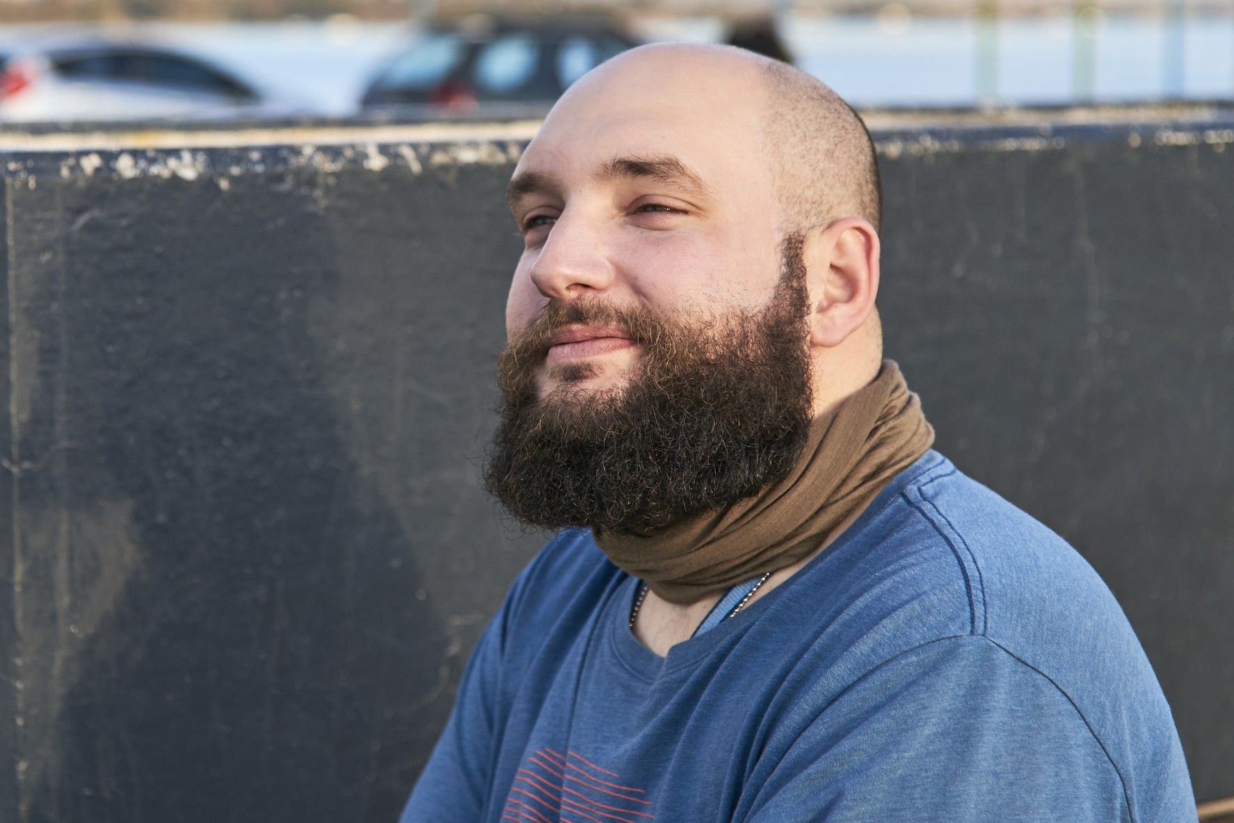 Young man balding at 25