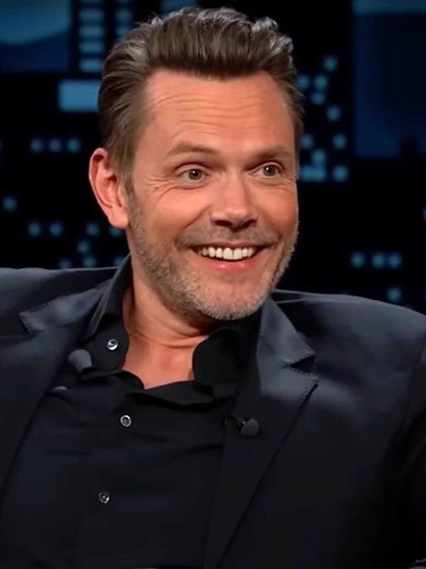 Joel McHale’s hair in 2025