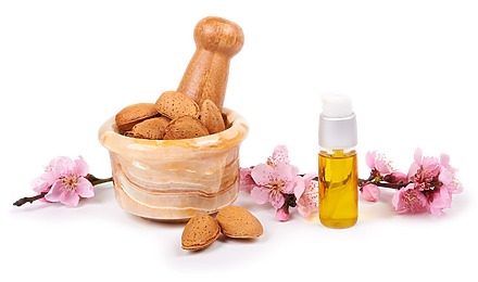Almond Oil For Hair: Benefits, Uses, Side Effects