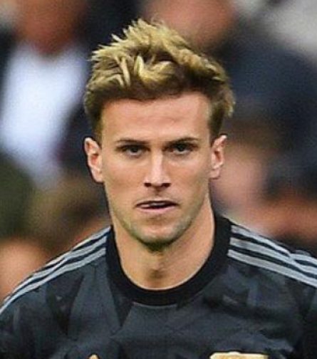 Rob Holding Zoomed hair treatment