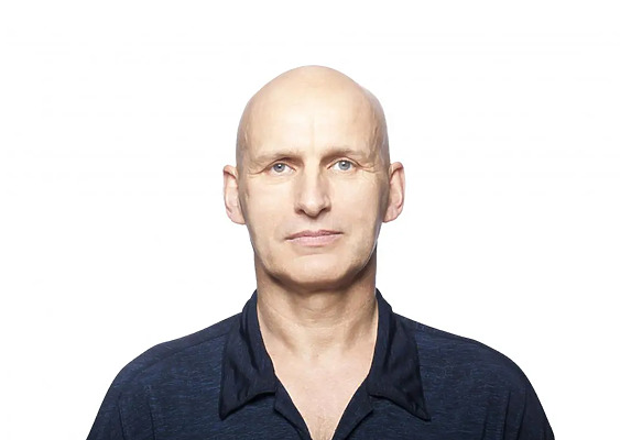 alopecia totalis featured image