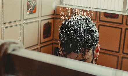 Washing Hair After Hair Transplant Featured Image
