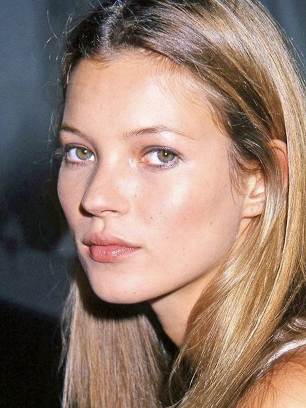 kate moss 90s thin eyebrows