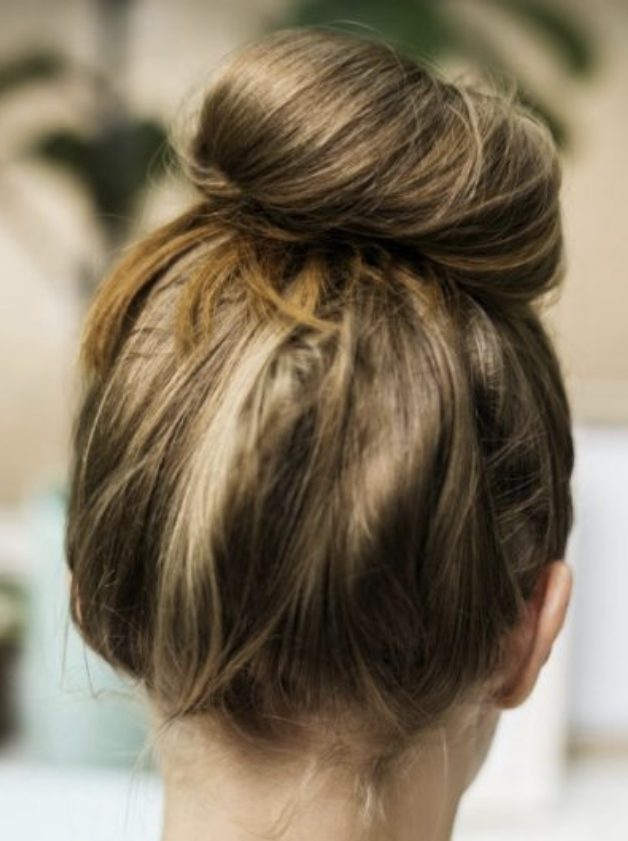 women's updo to hide thinning hair on one side